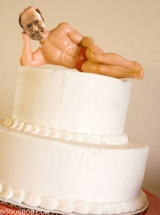  Bogus Bob poses on wedding cakes 